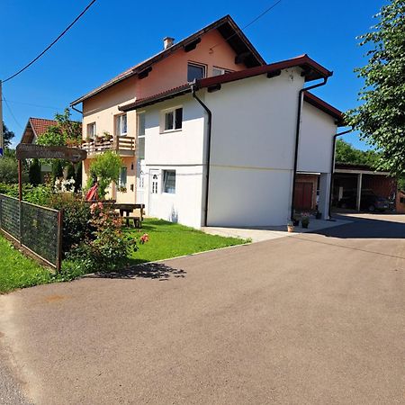 Apartman Dorijan Раковица Екстериор снимка