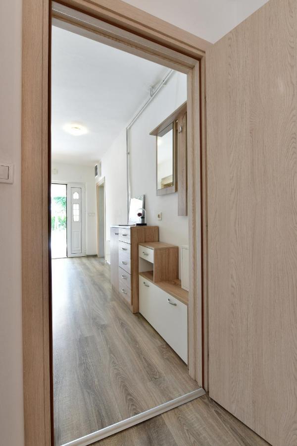Apartman Dorijan Раковица Екстериор снимка