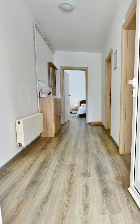 Apartman Dorijan Раковица Екстериор снимка