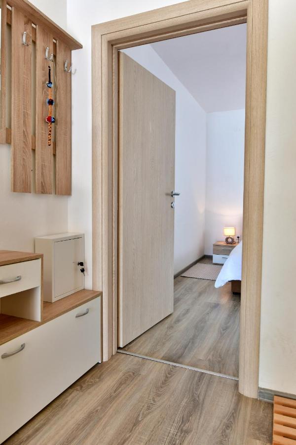 Apartman Dorijan Раковица Екстериор снимка